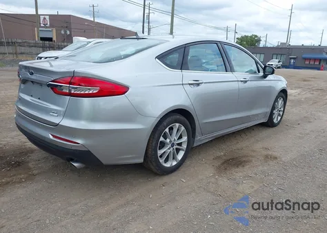 2020 Ford Fusion Se z USA, uszkodzony, nr VIN 3FA6P0HD1LR164591